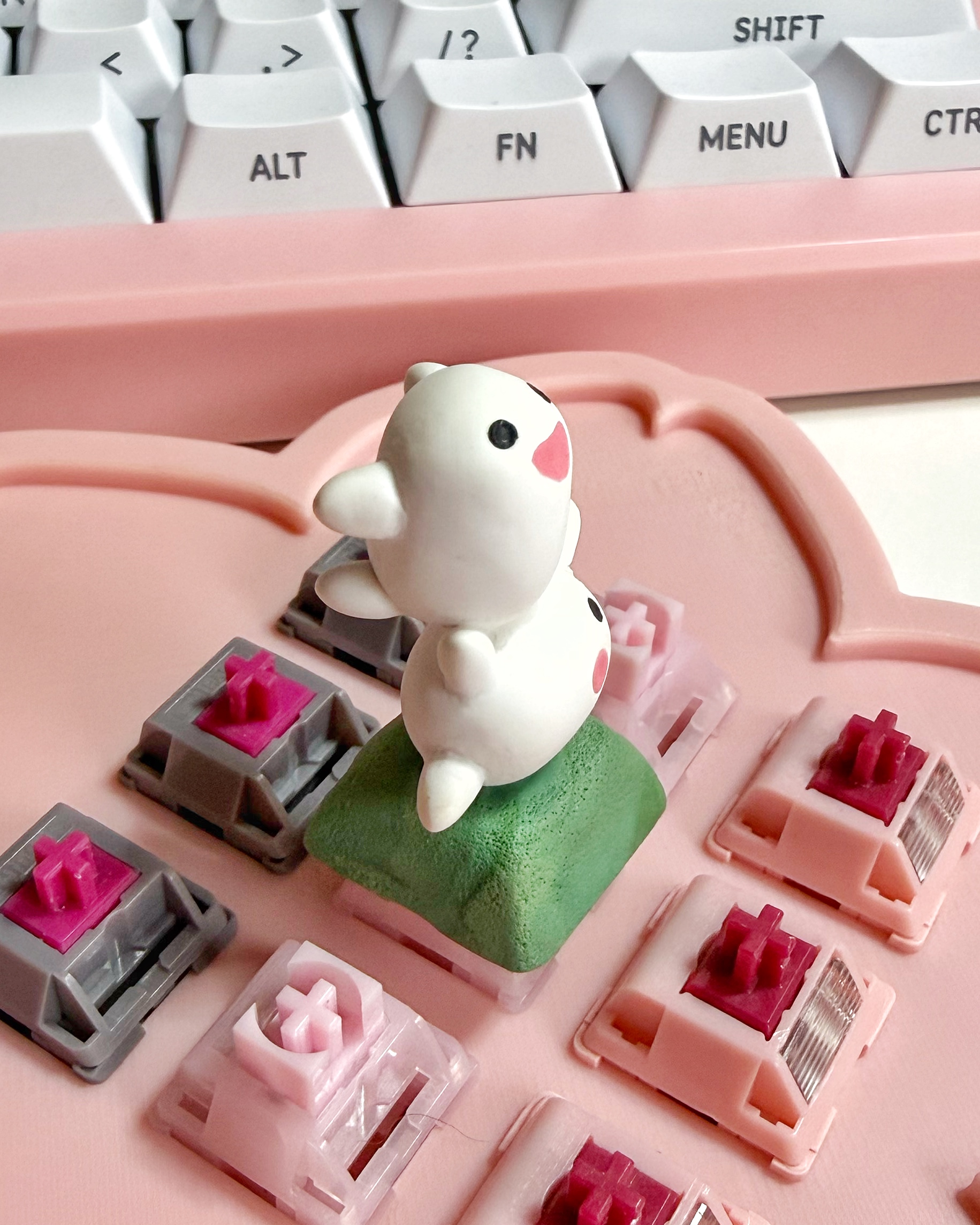 Wara Wara Artisan Keycap - Image 3